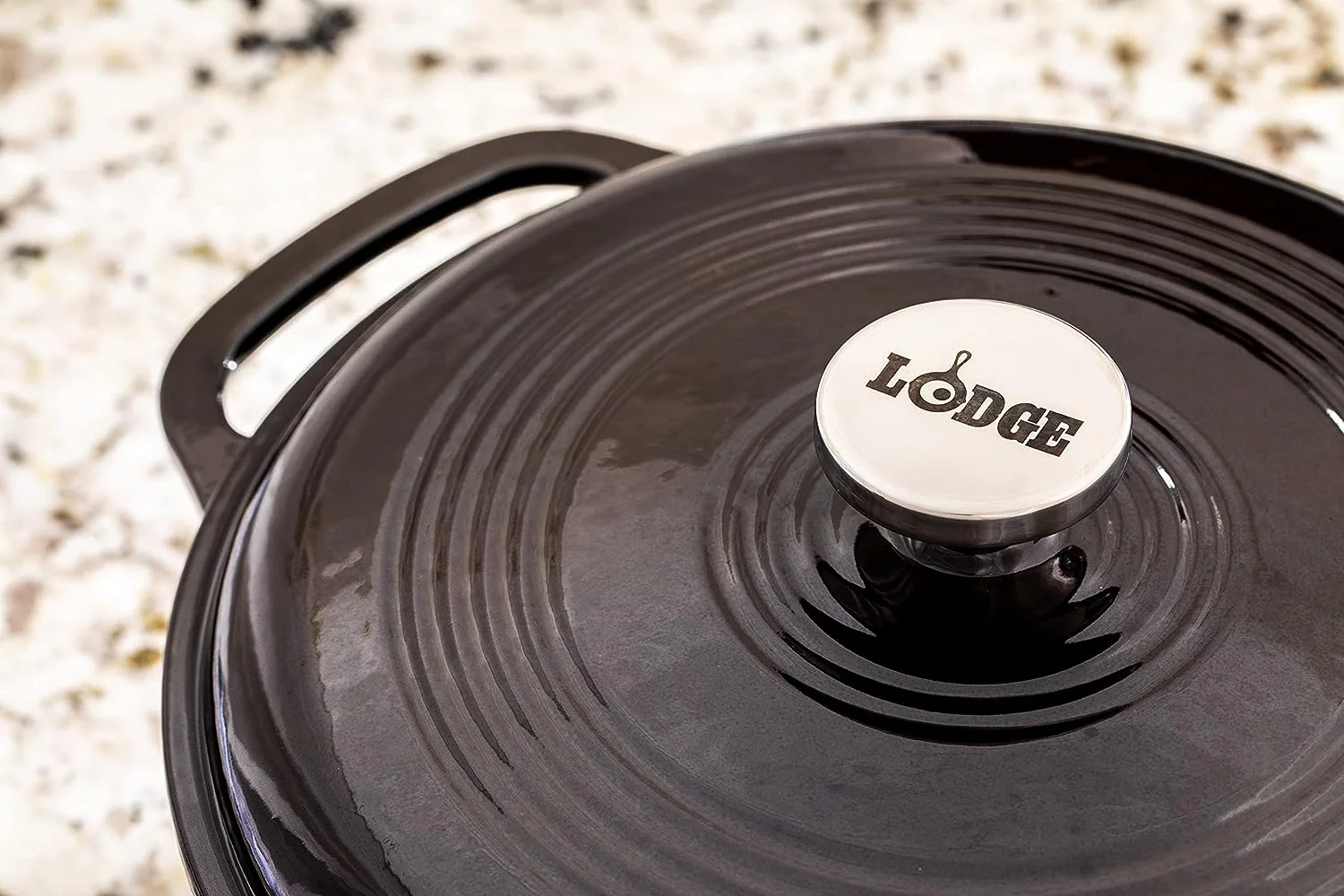 Dutch Oven Midnight Enamel 6 QT - Image 5